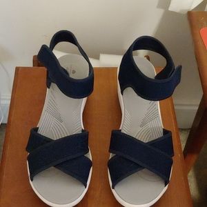 Clark's Cloudstepper Navy Blue Sandal